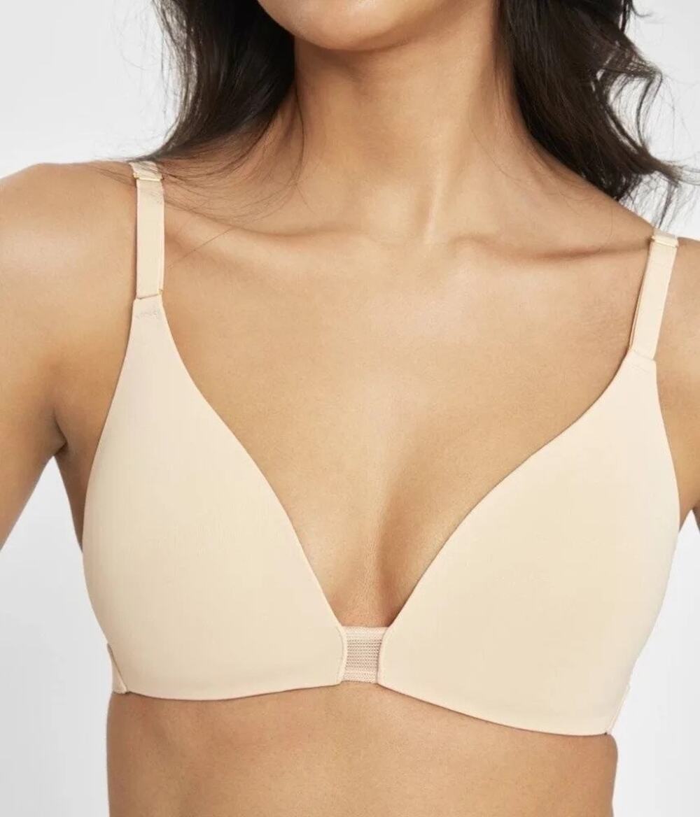 Lively The Flex No-Wire Bra in Toasted Almond Size Mediun